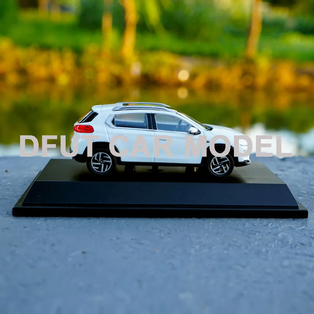 Масштаб Новый 1:43 C3 XR сплав литья под давлением модель автомобиля Игрушка