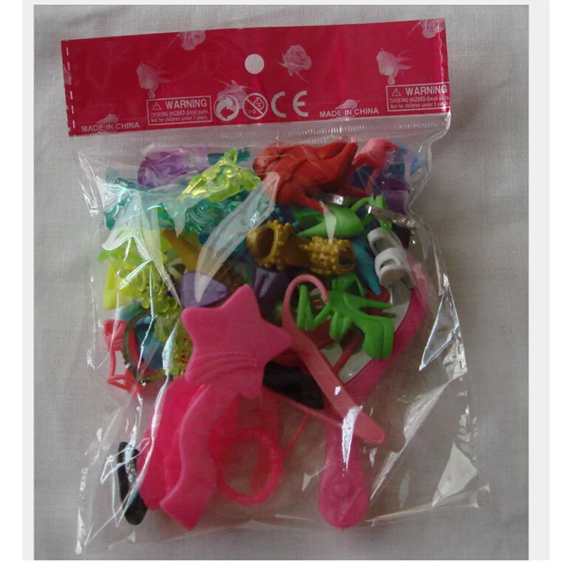 

30Bags/lot Wholesale Mixed Items(Hangers/Bags/Jewerlrys) Fashion Mini Plastic Accessories Dolls Shoe Heel 1/6
