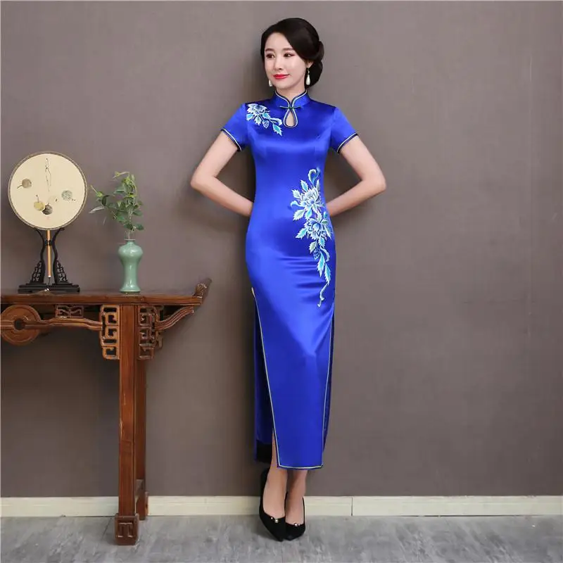 Королевский синий элегантный женский Qipao высокое качество вышивка цветок шелк Cheongsam мадарин воротник короткий рукав платье большой размер 3XL - Цвет: Royal Blue