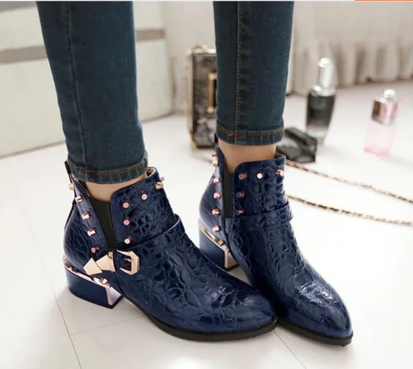 Женские зимние ботинки синие красные Новое поступление 2020 короткие женские с