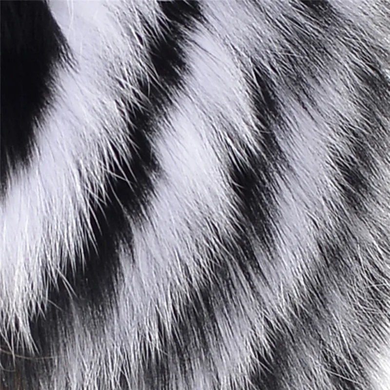 

2016 New Women Fox Fur Hat Ladies Fur Hats Autumn and Winter Headwear Ear Cap Russian Style Caps Moshino LH307