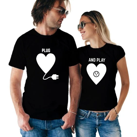 Футболка для пары Love Plug and Play мужа жены забавная одежда женщин и мужчин влюбленных