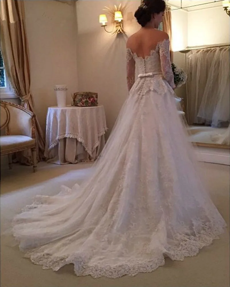 

Lace Vestido De Noiva Muslim Wedding Dresses A-line V-neck Long Sleeves Backless Boho Dubai Arabic Wedding Gown Bridal