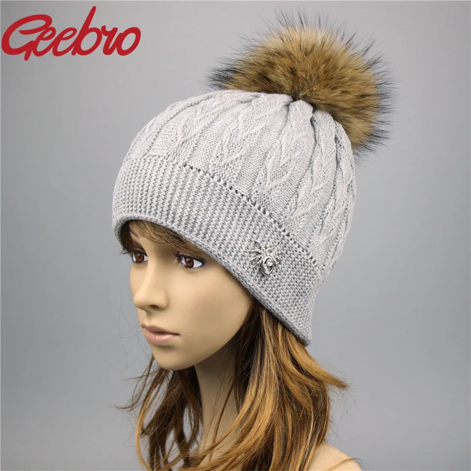 Женские шапки с помпоном Geebro теплые вязаные из меха енота для зимы JS265A |