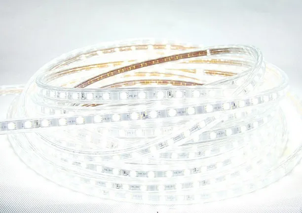 Светодиодная лента белая не водонепроницаемая 60 светодиодов/метр 2013 20 компл./Лот
