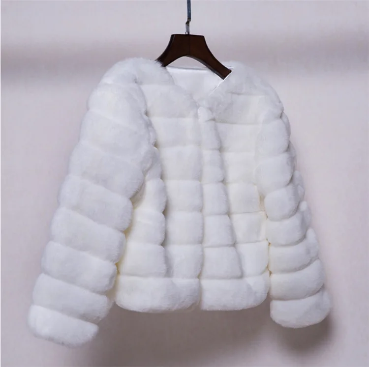 2018 Winter Bridal Fur Wraps Wedding Bolero Jacket Cheap Shawl Capes Plus Size Faux Shawls Jakects |