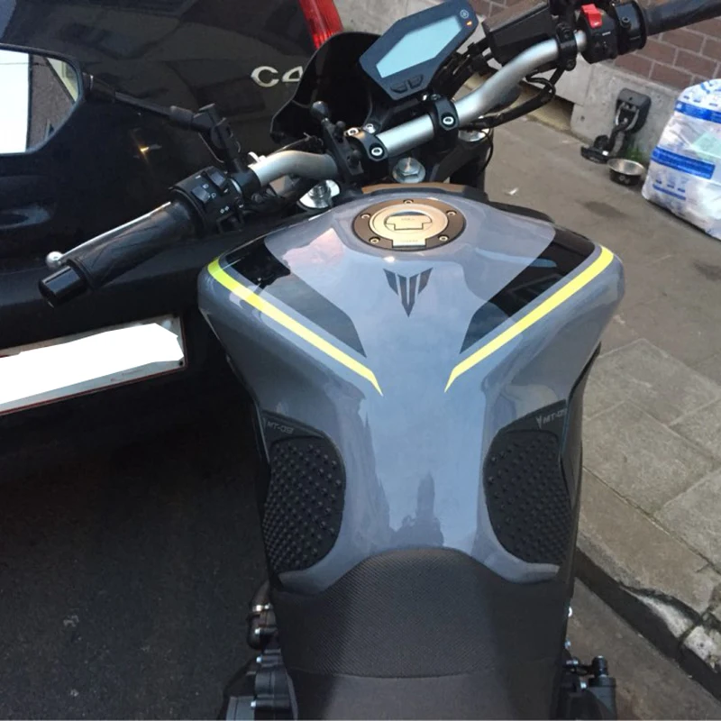 

For Yamaha MT-09 FZ-09 MT09 2014 2015 2016 Motorcycle Anti slip Tank Pad 3M Side Gas Knee Grip Traction Pads Protector Sticker