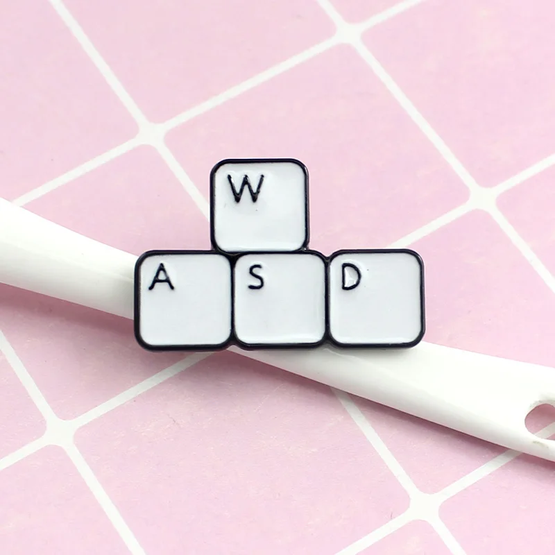 Computer keyboard WASD four keys when playing games game button fashion personality brooch for everyone to match clothes | Украшения и
