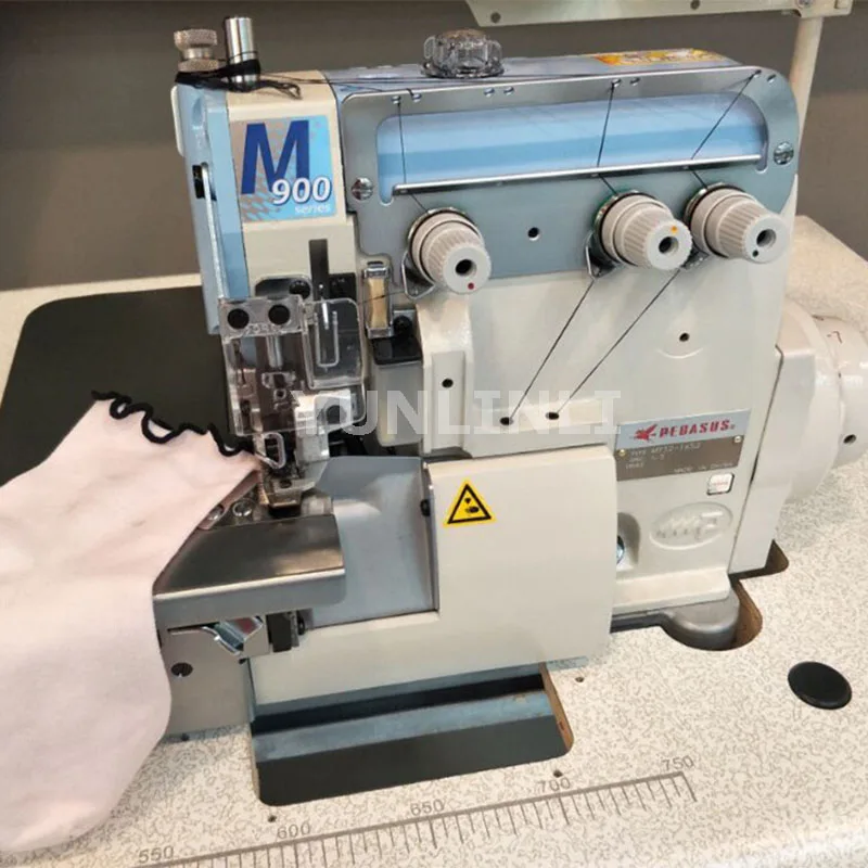

220V Four-line Sewing Machine Sock Stitch Edge Machine Thick Cloth M900