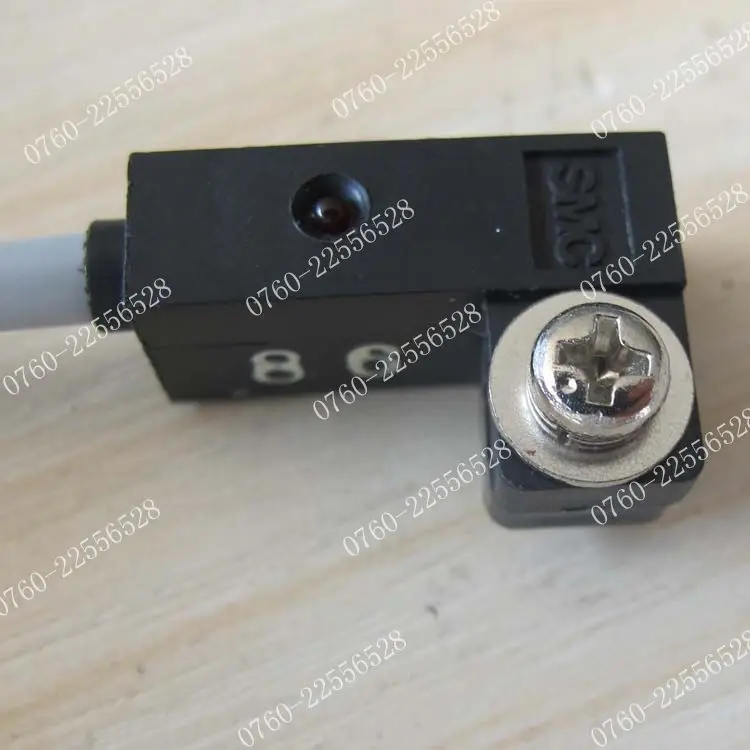 Free freight and high quality Japan SMC magnetic switch d-a73h cylinder induction new original product warranty | Инструменты