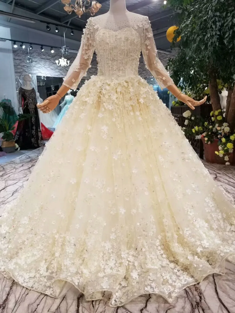 CloverBridal ручной работы Романтические цветы жемчуг кисточки линия свадебное платье новое поступление длина до пола с длинным рукавом