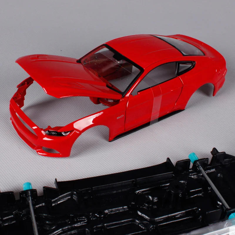 Сборная модель автомобиля Maisto 1:24 2015 Ford Mustang GT 5 0 литой автомобиль сделай сам новая