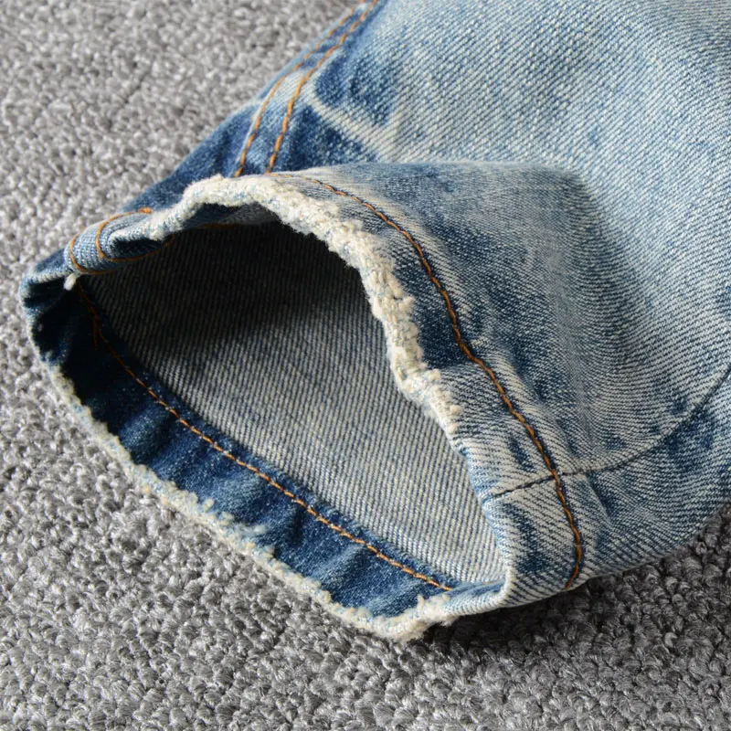 

Italian Style Fashion Men Jeans Light Blue Slim Fit Ripped Jeans Men Patch Embroidery Denim Pants Streetwear Hip Hop Jeans homme