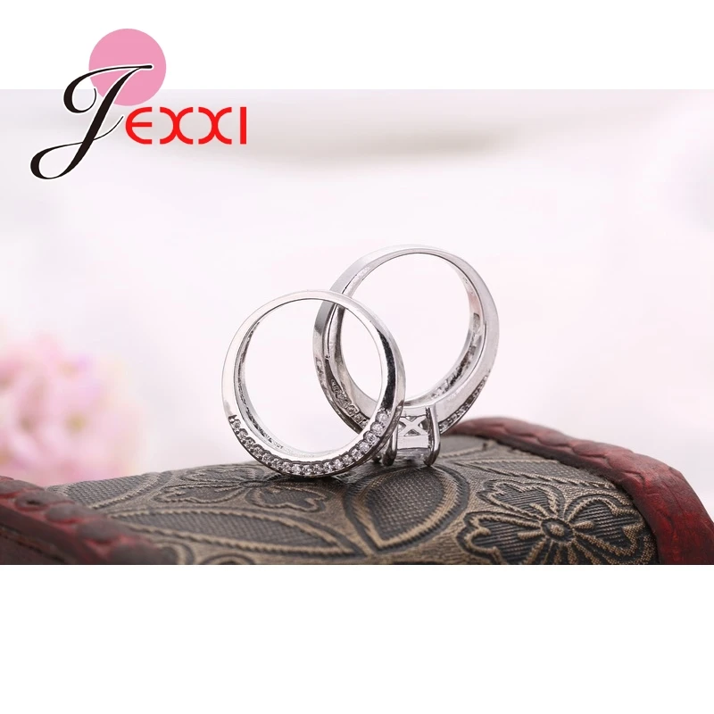 Женское кольцо с фианитом серебряное двойное на палец кубическим цирконием для