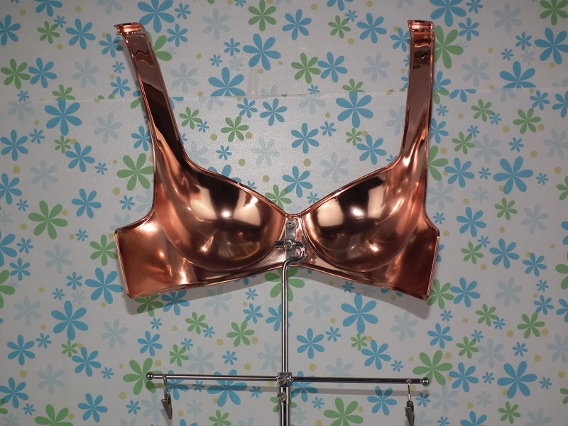 Новейший дизайн простой и плакированный Красный медный пластиковый стеллаж для