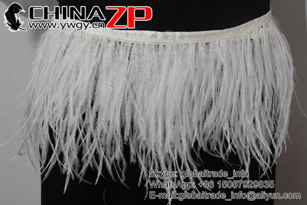 Отбеленные белые Страусиные перышки на лентах Розница от китайского