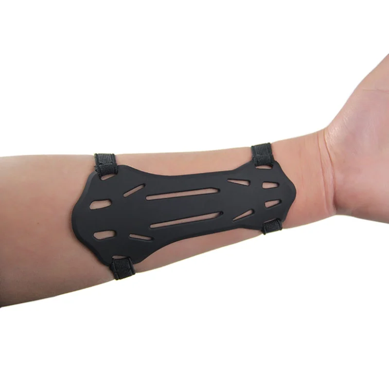 

1pcs Small Silica Gel Arm guards Forearm Protector Bow Archery Arm Protector W/2-Straps Hunting Accessories