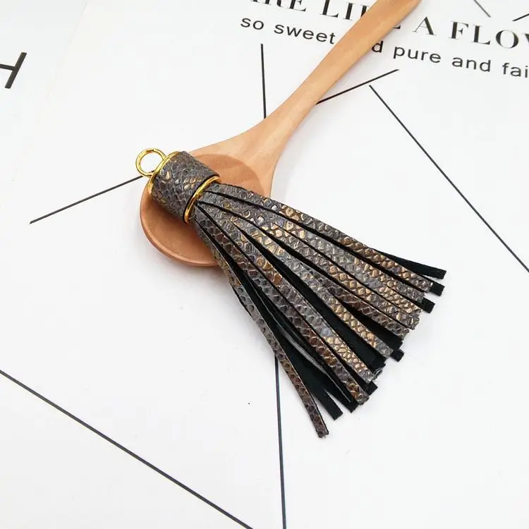 Кожаная кисточка со змеиной текстурой сделай сам аксессуары/ремешки