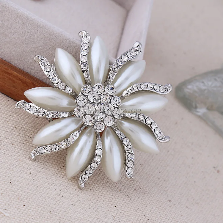 Новинка 2017 модная Нежная брошь из горного хрусталя смолы геометрический цветок