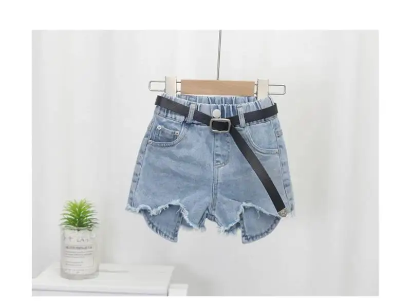Light blue Летние джинсовые шорты для маленьких девочек 7, 8, 9 лет модные черные и синие джинсы с бахромой Шорты для маленьких девочек Свободная детская одежда в стиле ретро - Цвет: Light blue