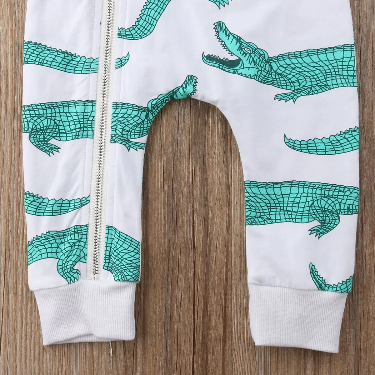 Одежда для новорожденных маленьких мальчиков с принтом крокодиловая кожа
