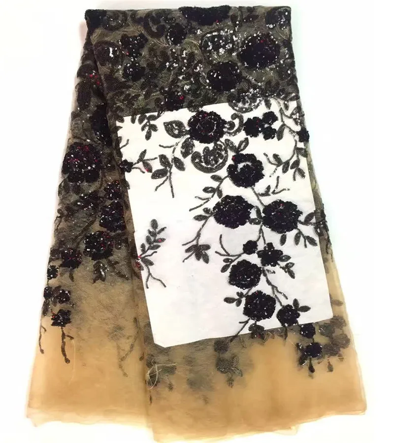 Кружевная ткань с вышивкой в виде цветка розы | Дом и сад
