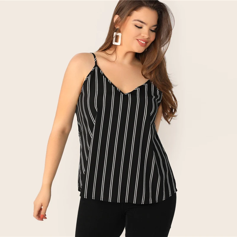 SHEIN, женский топ в тонкую полоску с v-образным вырезом на бретельках размера плюс, Летние повседневные топы в полоску с v-образным вырезом