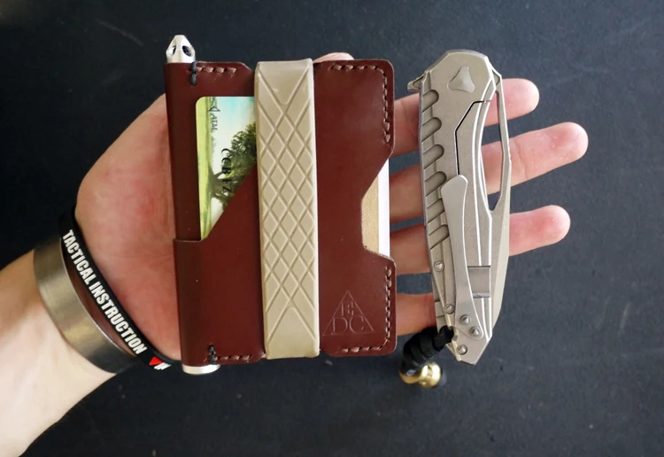 EDC тактический кошелек для хранения банковских карт креативный многофункциональный металлический инструмент держатель для карт 3 костюма стиль на выбор