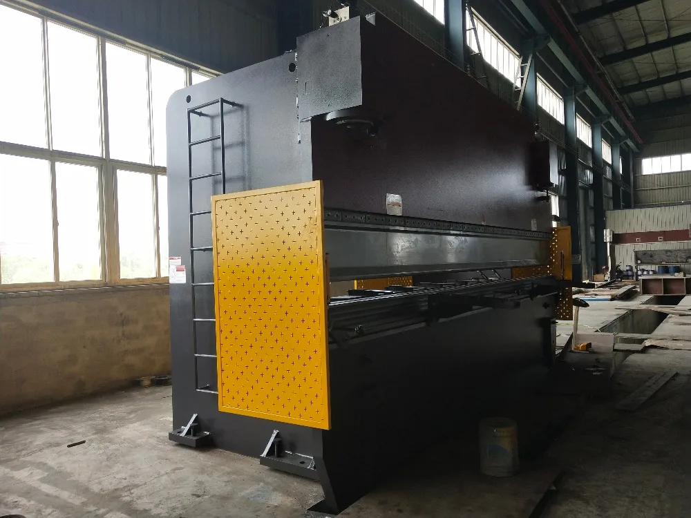 WE67K 400T/6000 Высококачественная электрогидравлическая гибочная машина для