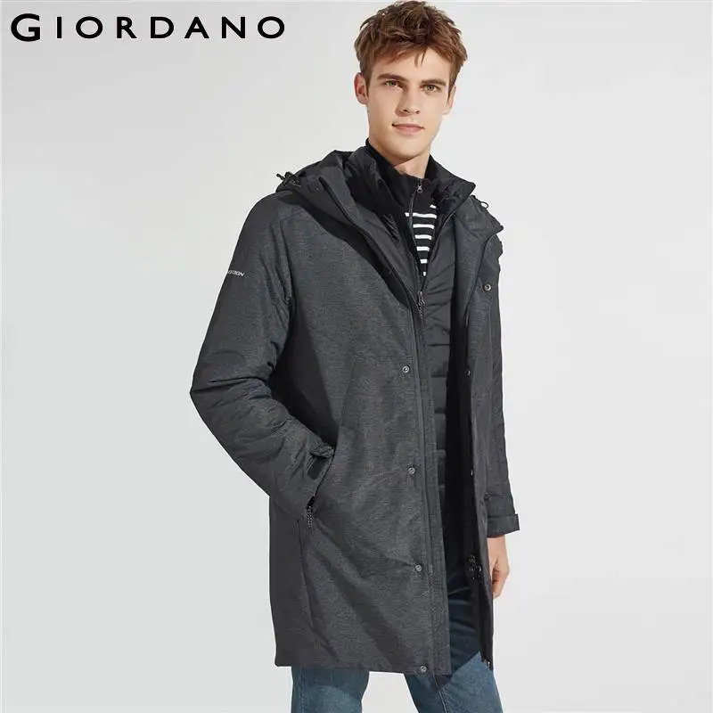 Giordano 3-х секционная хлобчатобумажная светоотраэающая зимняя куртка с капюшоном средней длины,имеет несколько варинтов окраса,а так же размеров