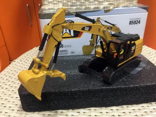 Caterpillar CAT 323F L Гидравлический Экскаватор 1/50 масштаб металлические модели путем