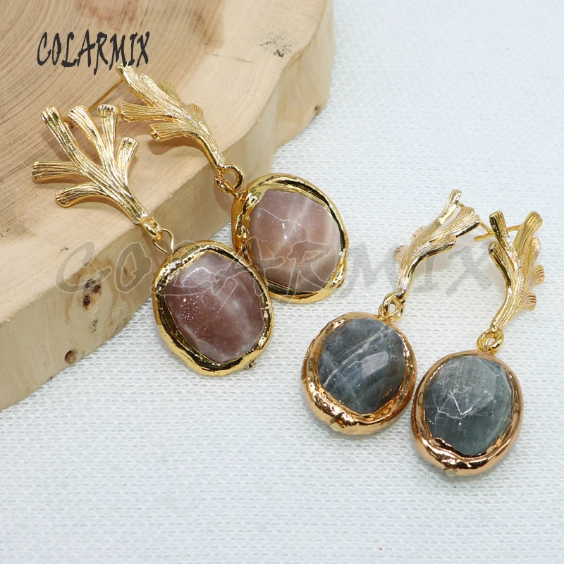 5 пар серьги из натурального камня Гранёные гвоздики с яйцами висячие