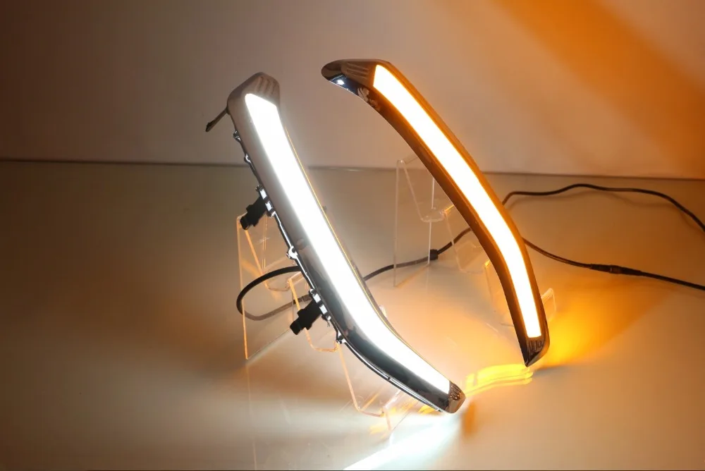 

Osmrk white led drl daytime running light + yellow led turn signal for subaru forester 2013-2015, dim control, wireless switch