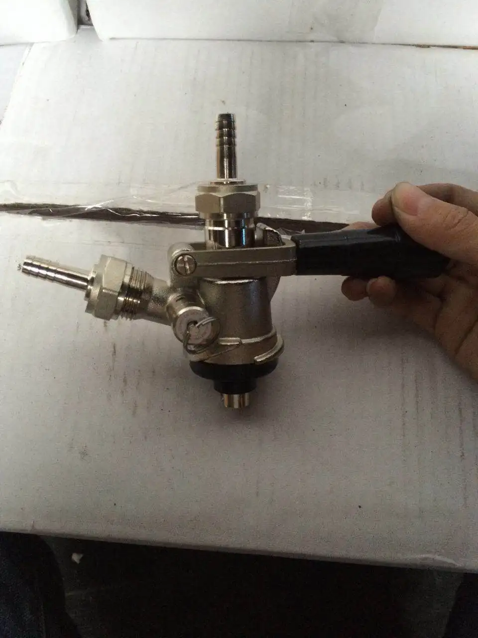 Beer Keg Coupler S Type Draft connector/ coupler With Safety Pressure Relief Valve Home Brewing accessories | Дом и сад