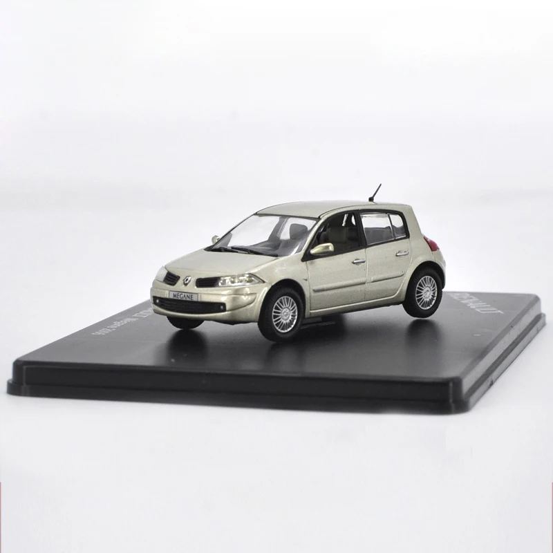 Металлическая Модель автомобиля с высокой тщательностью 1:43 Megane 2006 Женский