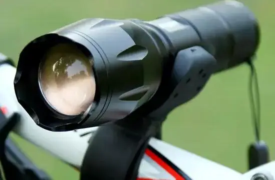 Супер Яркий Велосипед Свет Фар T6 Светодиодный Масштабируемые Фонарик Передний и