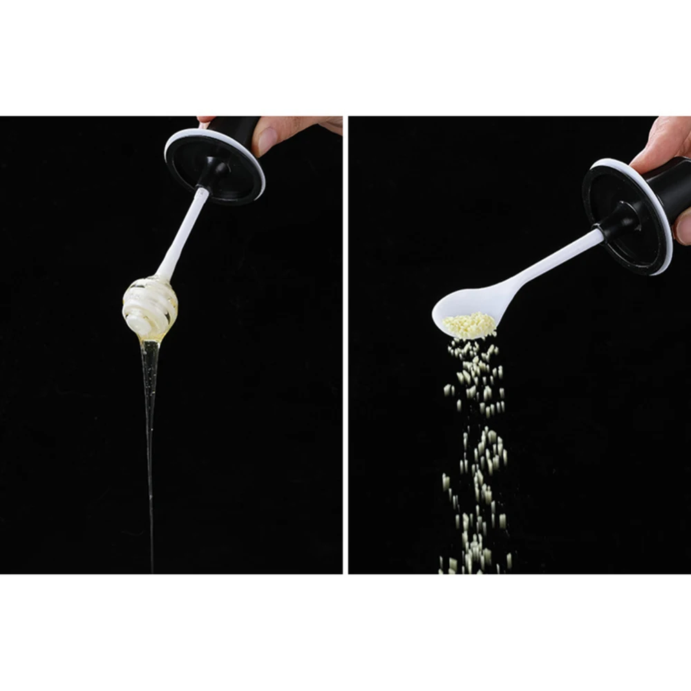 Kitchen Glass Seasoning Bottle Salt Storage Box Spice Jar with Spoon Kitchen Supplies For Salt Sugar Pepper Powder
