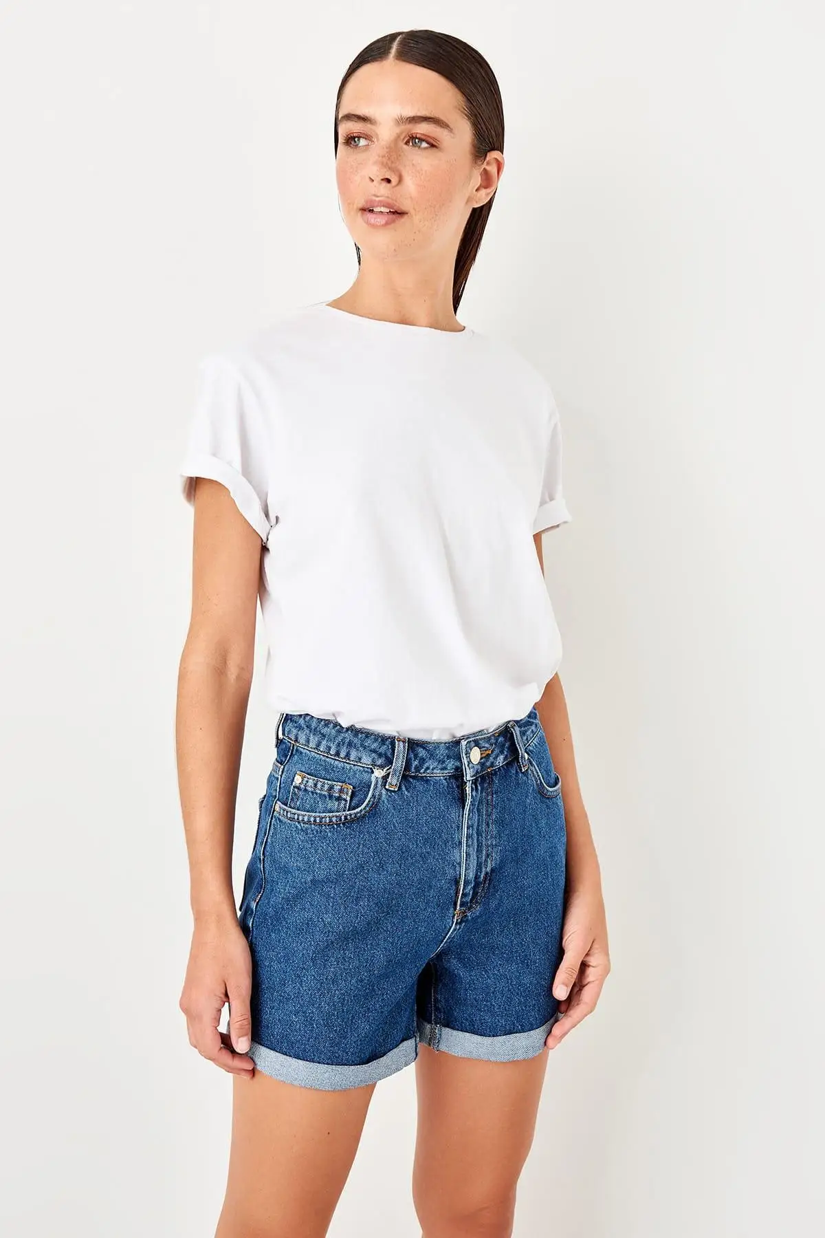 Trendyol джинсовые шорты с оборками цвета индиго TWOSS19LR0306|Женские шорты| |