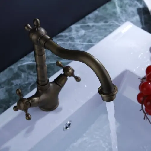 Новый кран для кухонной раковины с двумя ручками и поворотным носиком античная