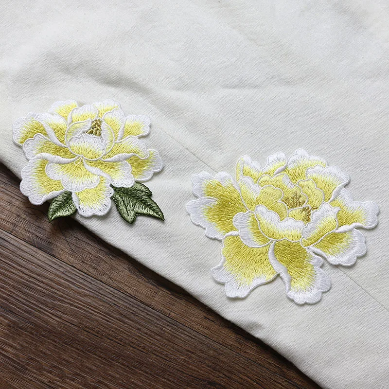 

AHYONNIEX 1 Piece Peony Flower Embroidery Patch for DIY Clothing DIY Winter Coat Applique Hand Sew On Patches