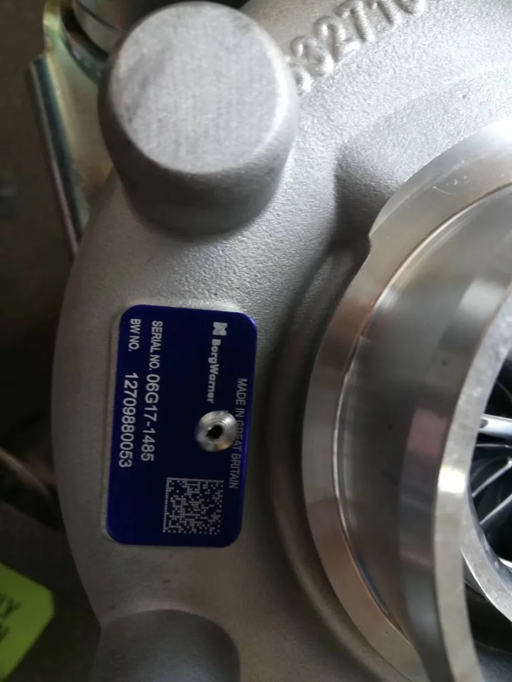 Турбокомпрессор Xinyuchen для Экскаватора Volvo 350D оригинальный Berg Warner 12709880053 06G17-1485 |