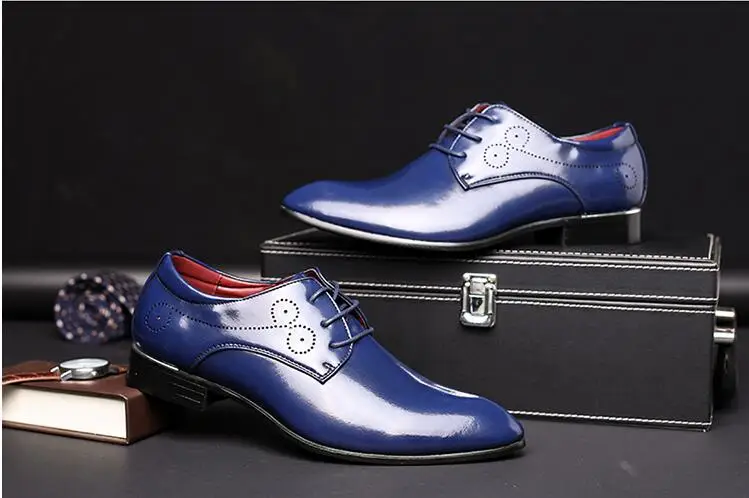 Туфли на шнуровке в британском стиле мужские свадебные красные туфли Стильные с