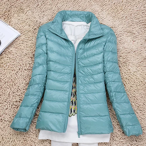 pea green 6XL размера плюс зимняя куртка Для женщин 90% белая утка вниз Ультра тонкая пуховая куртка женская одежда с длинными рукавами и карманами пуховая куртка, парка - Цвет: pea green