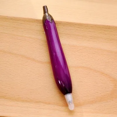 Eggplant 1 шт. Новинка фрукты овощи шариковая ручка в форме цветка ручка яблоко банан МАГНИТ ручка канцелярские принадлежности canetas материал escolar школьные принадлежности - Цвет: Eggplant