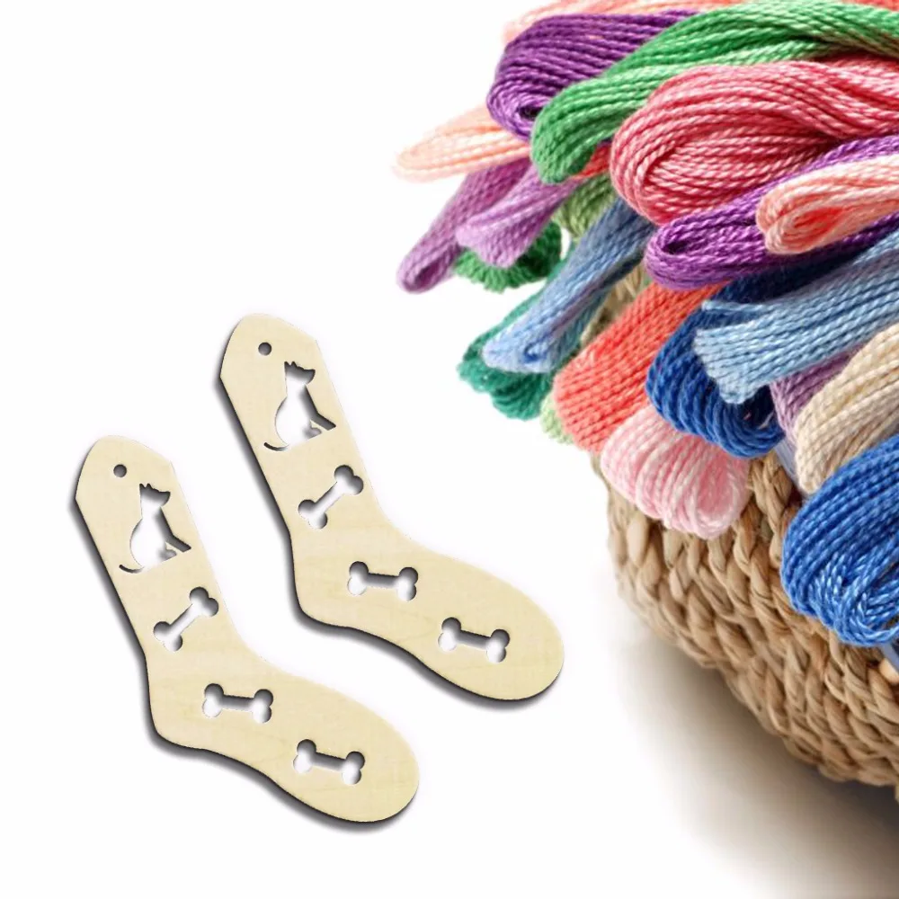 Cute Dog Bone Natural Wooden Socks Form Hollow Wood Forms Handmade Hand Knit Sock Blocker 2018 New | Дом и сад