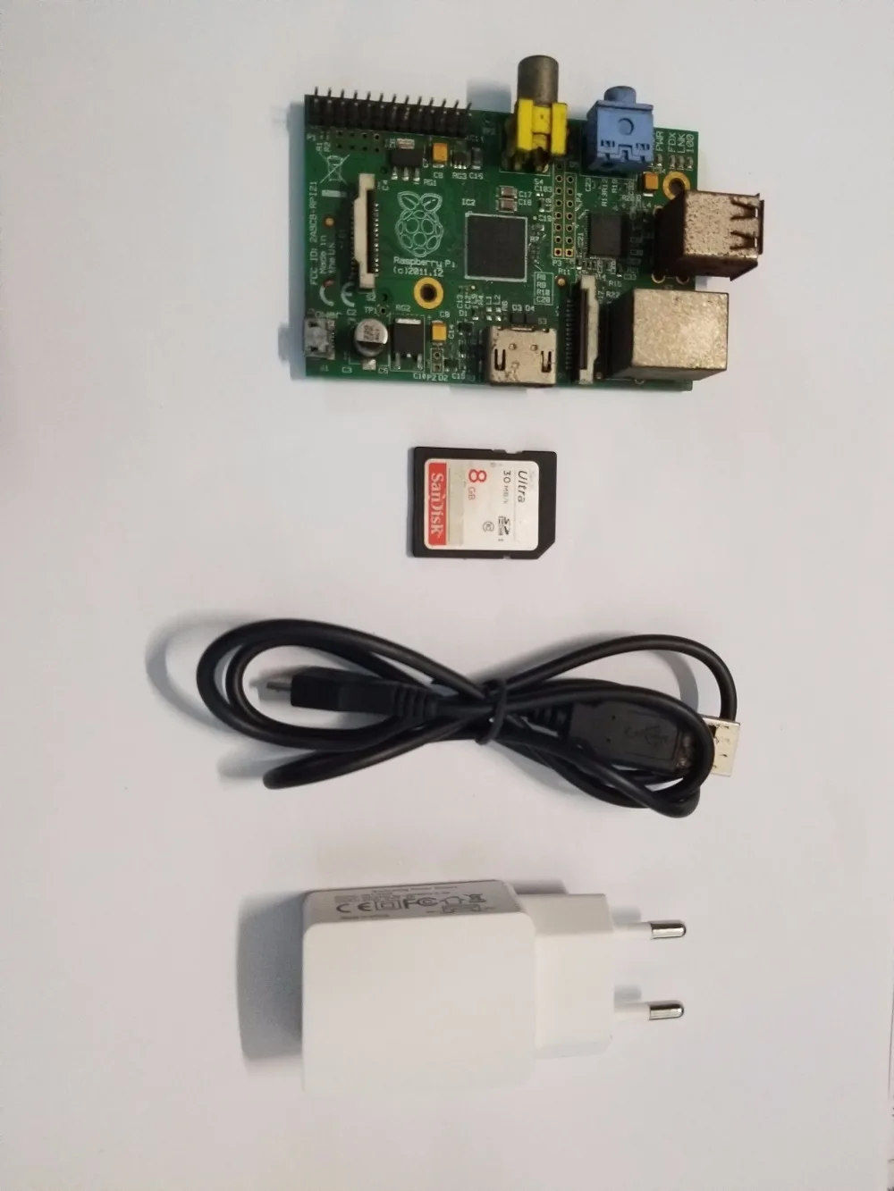 Б/у Raspberry Pi Модель B 512 МБ ОЗУ, 700 МГц, 8 Гб sd-карта, стандарт ЕС мощность, Модель B Raspberry Pi, Rev 2,0 512 МБ ОЗУ