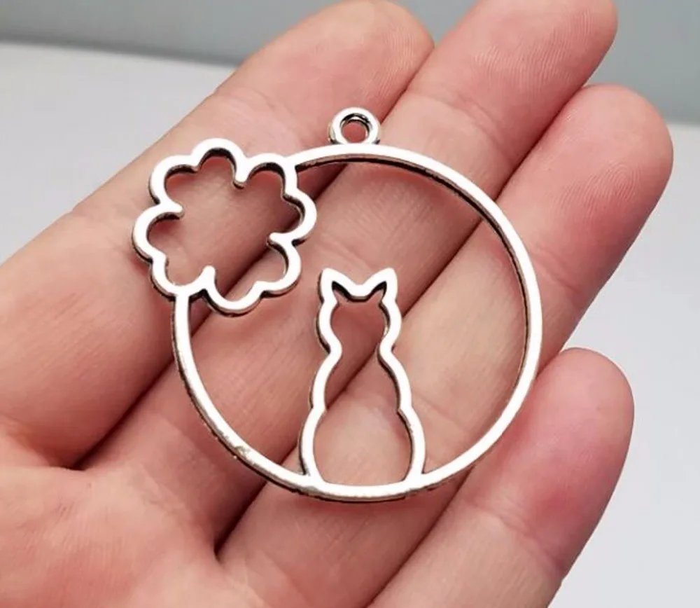

5pcs/lot--43x44mm, Antique silver plated Flower cat glue blank pendant tray bezel charms,DIY supplies, Jewelry accessories