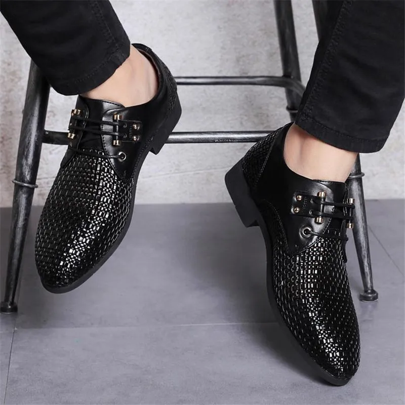 

2019 Business Leather Footwear Men Dress Shoes Genuine Leather Hollow Out Oxfords Shoes Formal Man Wedding Party Brogue Shoes