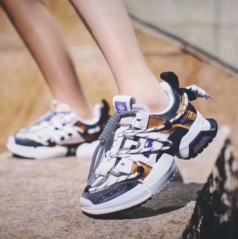 Женская обувь Кроссовки на платформе zapatos de mujer Сезон осень Модная брендовая