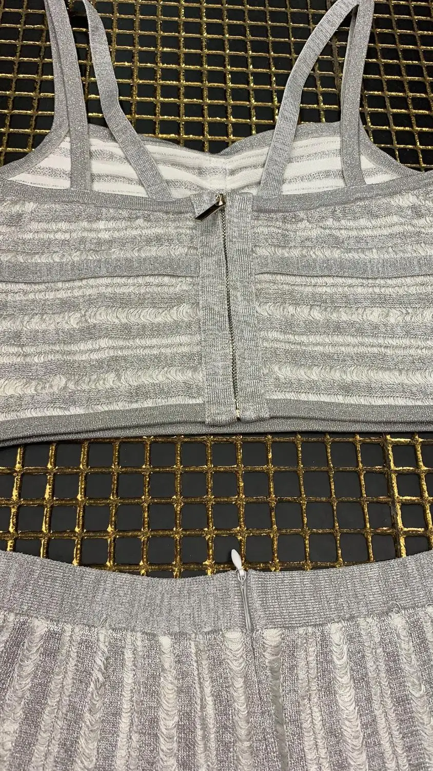 Женский Облегающий комбинезон на бретелях-спагетти с V-образным вырезом вечерний